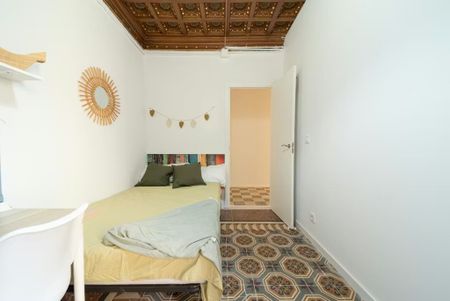 Carrer de Santa Anna, Barcelona, Catalonia 08002 - Photo 4