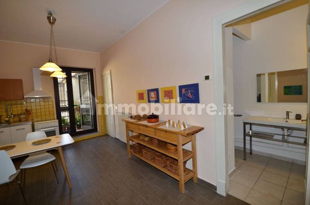 Bilocale via Vittorio Emanuele II 108, Centro Storico, Catania - Photo 1