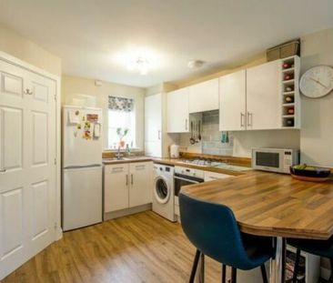 2 Bedroom - Photo 5