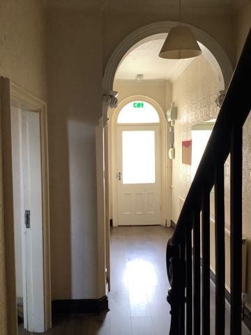 6 Bedroom Semi Detached To Rent in Nottingham - Photo 3