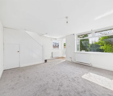 Sycamore Avenue, Tyldesley, M29 - Photo 2