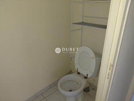 Location Appartement 2 pièces 46m² CHOLET 49300 - Photo 2