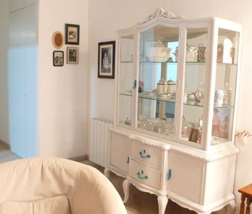 Piso de alquiler en Barri Gòtic - Photo 2