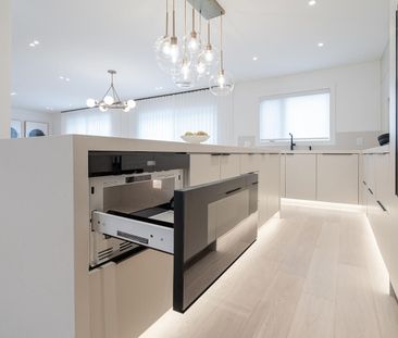 For Lease - 5389 KINDOS Street, Burlington, Ontario - Photo 2