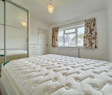 Cabrera Avenue, Virginia Water, Surrey, GU25 4EZ - Photo 4