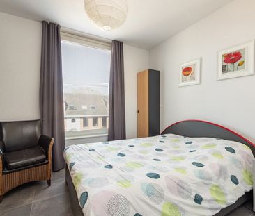 Appartement met ondergrondse staanplaats - Photo 3