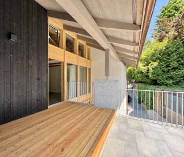 Exklusives 5.5 Zi. Haus an schöner Lage, Top ausgebaut - Foto 1