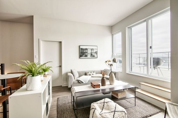 9675 Av. Papineau - Photo 1