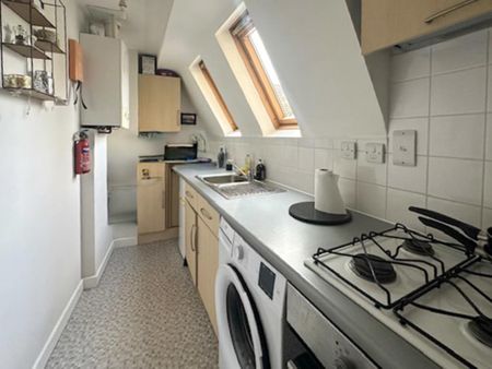 1 bedroom flat to rent - Photo 4