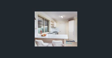 Pristine Family Home in Girraween Catchment! - Photo 3