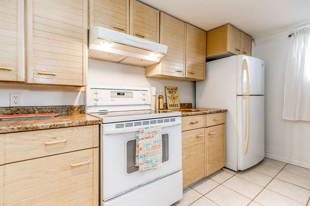 For Lease - 6 Davis Road Unit# Lower, Aurora, Ontario - Photo 1