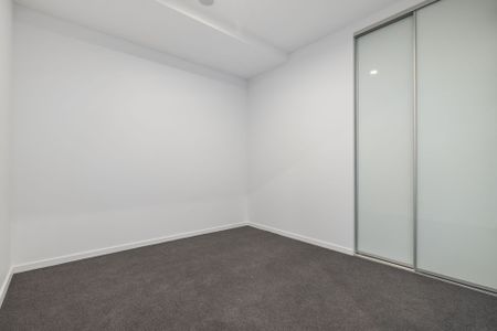 Contemporary CBD Living – Spacious 2-Bedroom Apartment with Premium Finishes - Photo 2