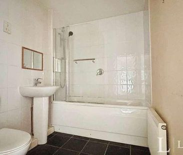 The Depot, Fairfield Road, Braintree, Essex, CM7 - Photo 6