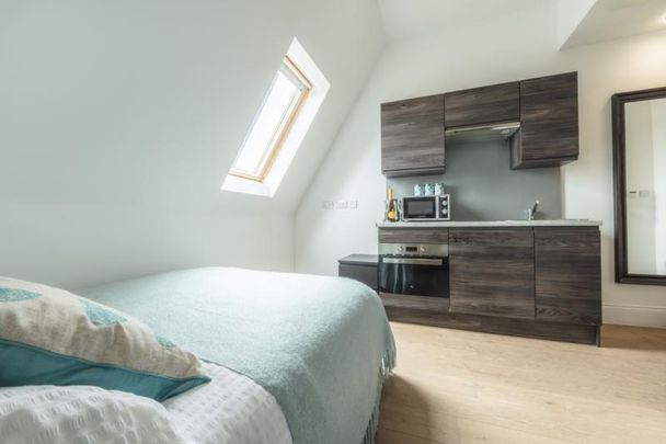 Studio to rent - Photo 1