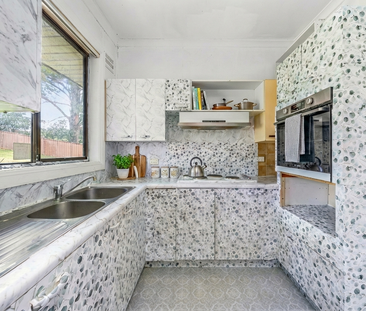 SPACIOUS HOME FOR FAMILY - Photo 5