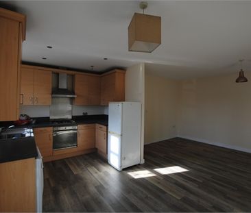 Kingfisher Drive, Kent, London - Photo 6