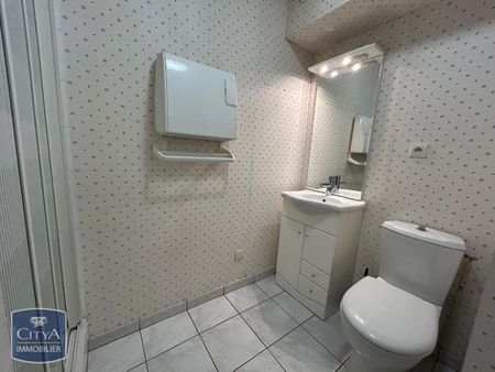 Location Appartement 1 pièce 26m² LAVAL 53000 - Photo 3