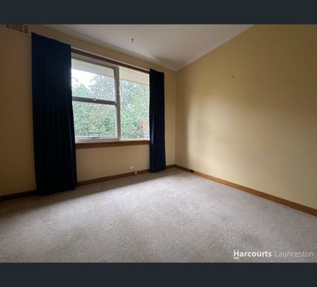 31 Chestnut Road, Youngtown, Tas 7249 - Photo 1