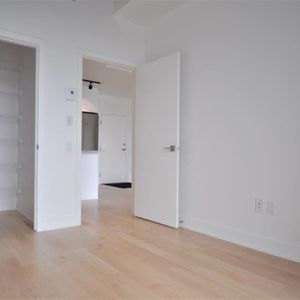 Condo locatif | 4 1/2 avec garage | dans le U31 - Photo 2