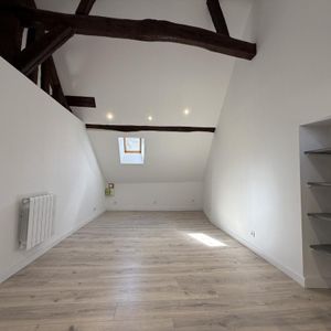 Location Appartement 2 pièces 30m² BLOIS 41000 - Photo 2