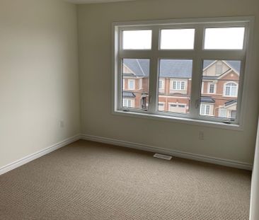 For Lease - 67 Fiesta Way Unit# 1, Whitby, Ontario - Photo 3