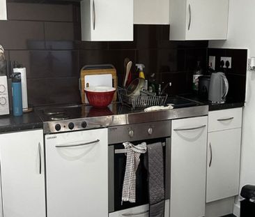 Walsgrave Road Flat 4 - Photo 3