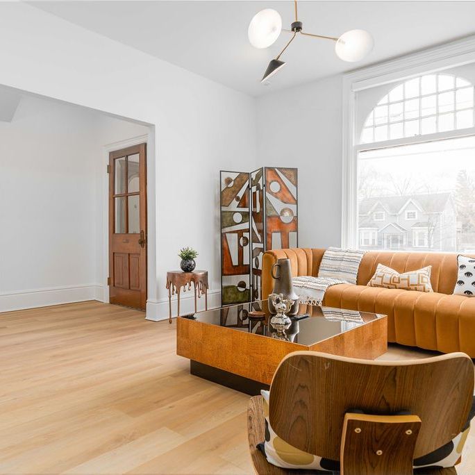 For Lease - 304 Oxford Street Unit# 1, London East, Ontario - Photo 1