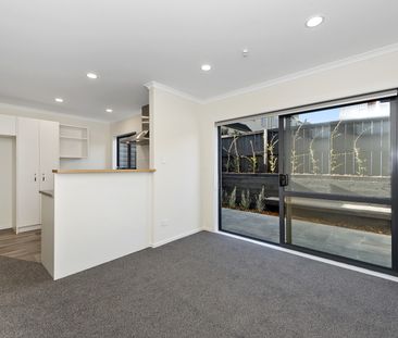 Stylish Inner City Living - Photo 1