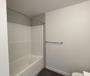 179 Lewiston Drive Northeast, Calgary - Photo 6