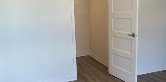 2 CH - 1 SDB - Terrebonne - $2,020 /mo - Photo 2