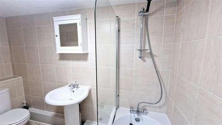 Gladstone Street, Winsford, CW7 - Photo 3