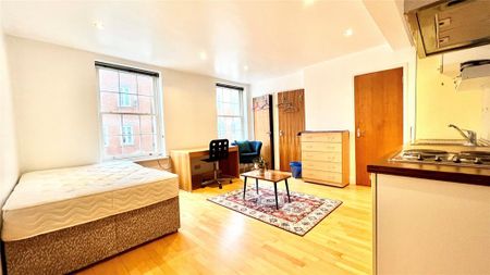 Studio to rent - Photo 2