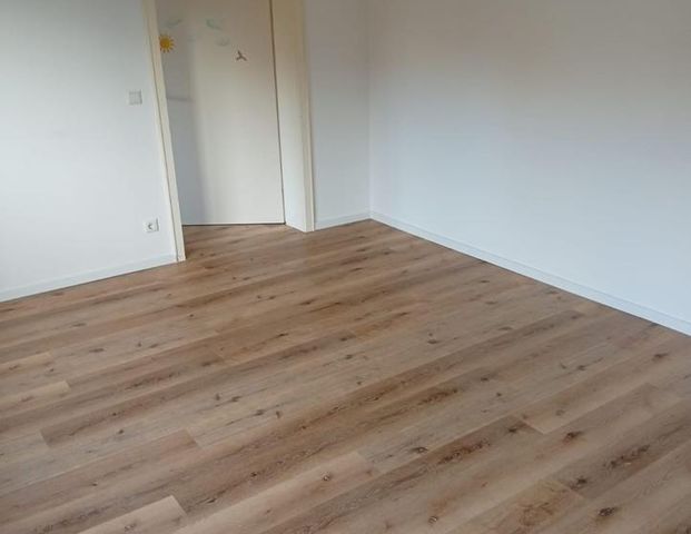 Sanierte 2 Zimmerwohnung in Ludwigshafen - Foto 1