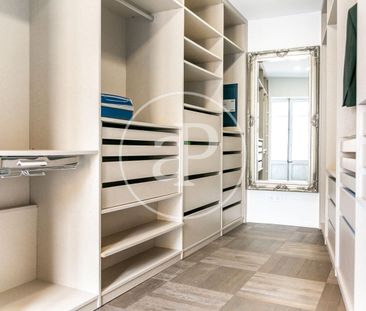 Piso de alquiler en Carrer de Vallseca, La Llotja - Born - Photo 3