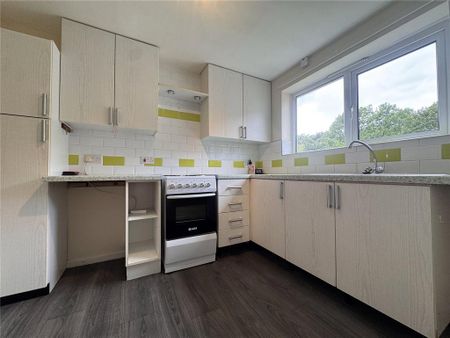 3 bedroom apartment to rent - Photo 5