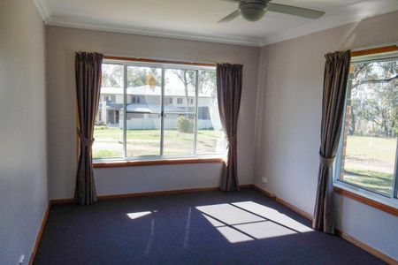 Executive Home in Great Location - Photo 3