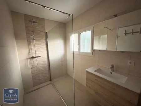 Maison à louer 4 pièces 83m² - Photo 3