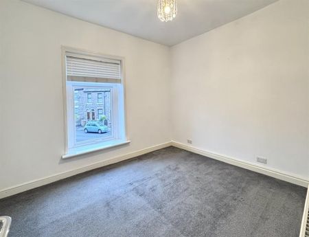 2 Bedroom Terraced To Let - Photo 2