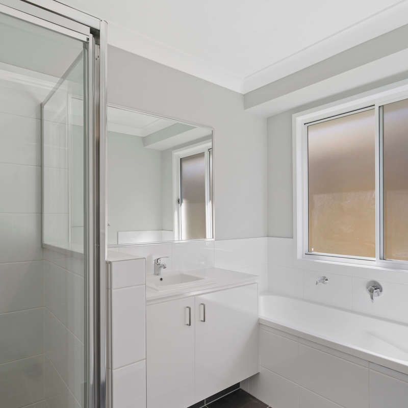 Modern 3-Bedroom Duplex - Photo 1