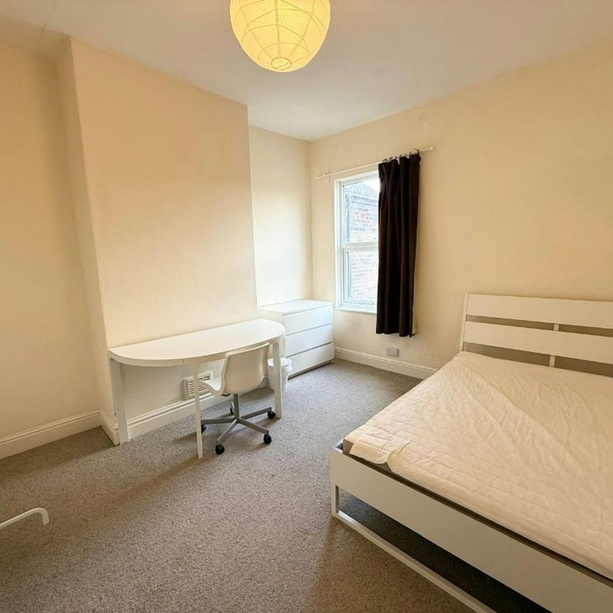 Haywood Street, Stoke-On-Trent, ST4 - Photo 1