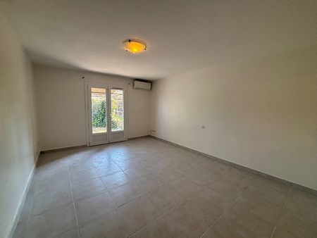 Location Appartement 2 pièces 40m² - Photo 3