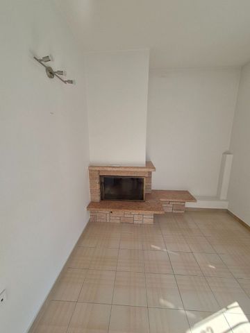 Διαμέρισμα για ενοικίαση Λόφος Βελισσαρίου - Λούτσα (Ιωάννινα) - Φωτογραφία 3