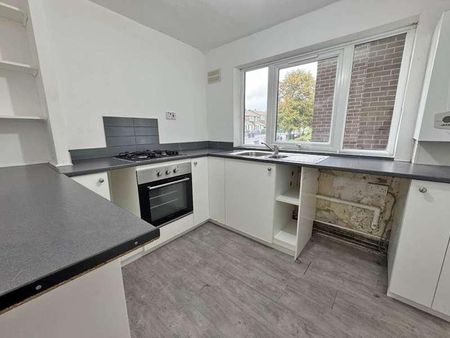 Stephenson Drive, Moorside, OL1 - Photo 5