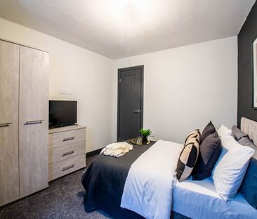 Highfield Avenue (room 1), Wortley, Leeds - Photo 6