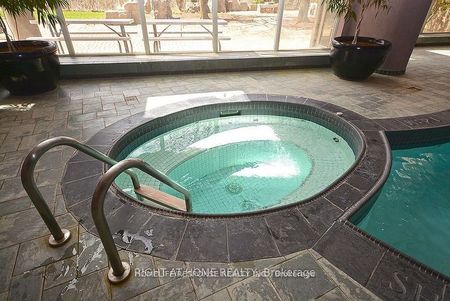 For Lease - 50 EGLINTON Avenue Unit# 2005, Mississauga, Ontario - Photo 3