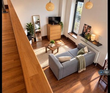 Studio to rent - Photo 5
