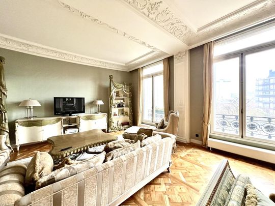 Location Appartement 5 pièces Meublé 309m² PARIS 16ème - Photo 1