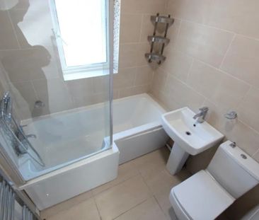 3 Bed Semi-Detached House, Mountfield Road, LU2 - Photo 1