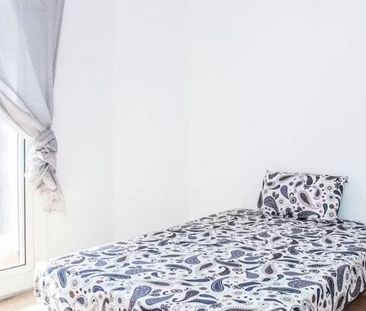 Carrer de Lancaster, Barcelona, Catalonia 08001 - Photo 3