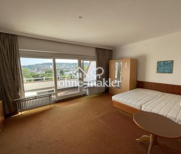 Möbliertes 1-Zimmer-Apartment mit Küchenzeile und Balkon - Photo 1
